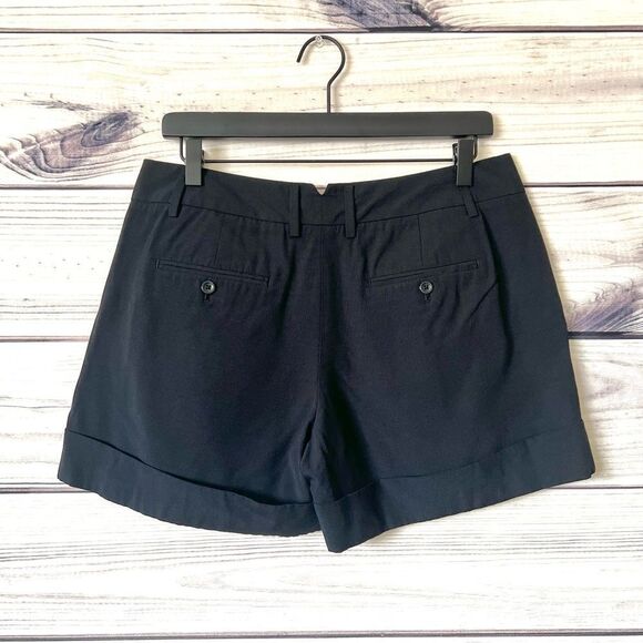 Gap True Black Tailored Cuffed 4” High Waist Flattering Trouser Shorts - Picture 3 of 8
